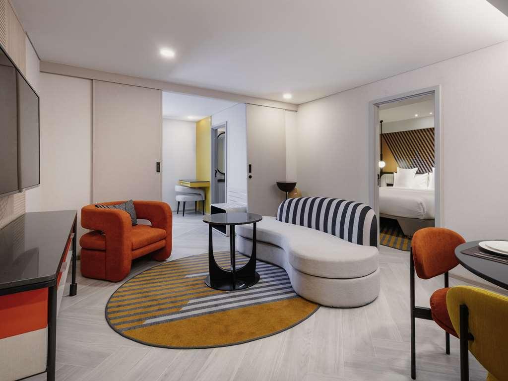 Tribe Living Bangkok Sukhumvit 39 By Accorhotels Rom bilde