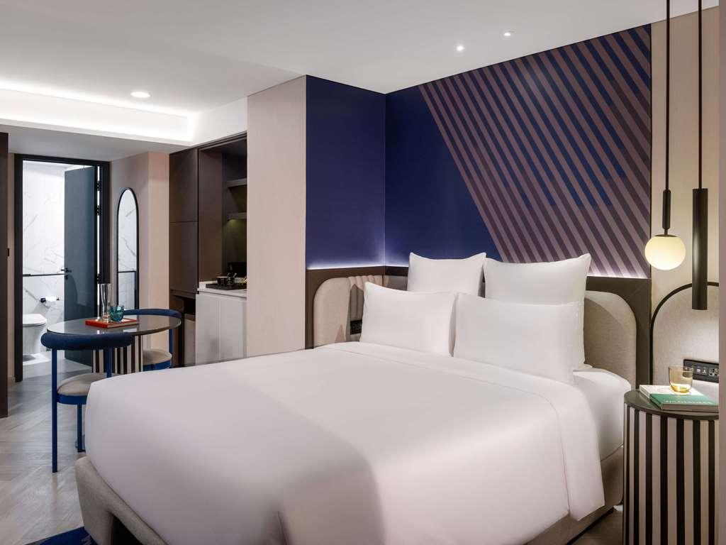Tribe Living Bangkok Sukhumvit 39 By Accorhotels Rom bilde