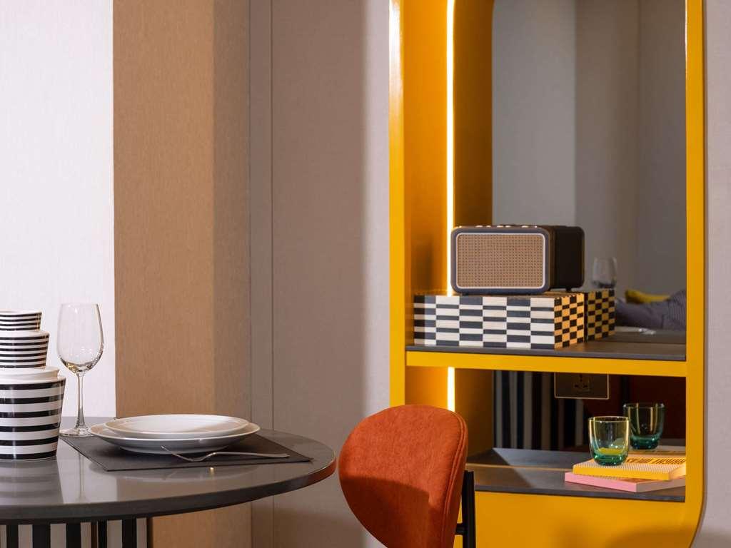 Tribe Living Bangkok Sukhumvit 39 By Accorhotels Rom bilde